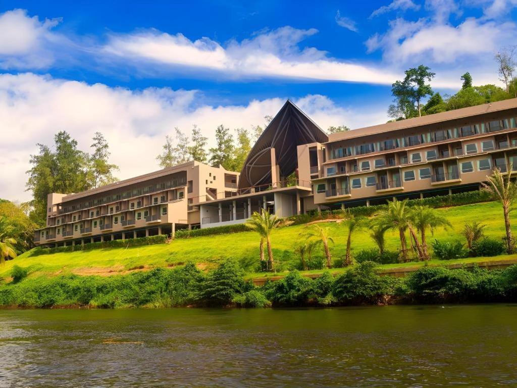 River Kwai Village Hotel Ban Kaeng Raboet Exterior photo