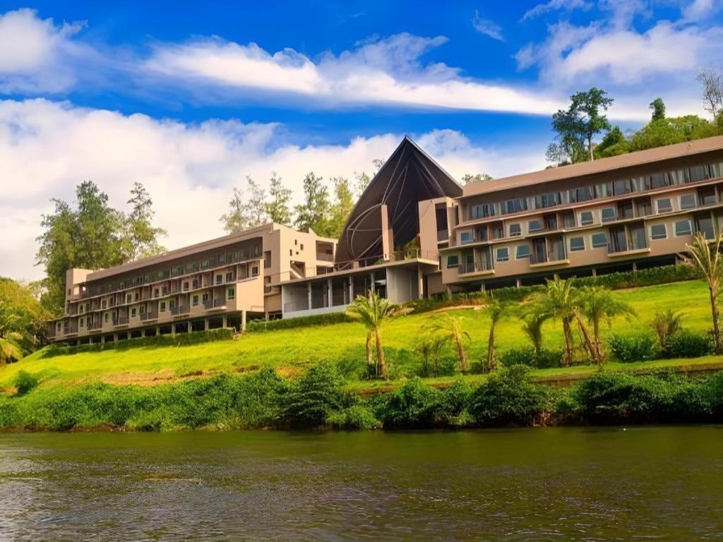 River Kwai Village Hotel Ban Kaeng Raboet Exterior photo